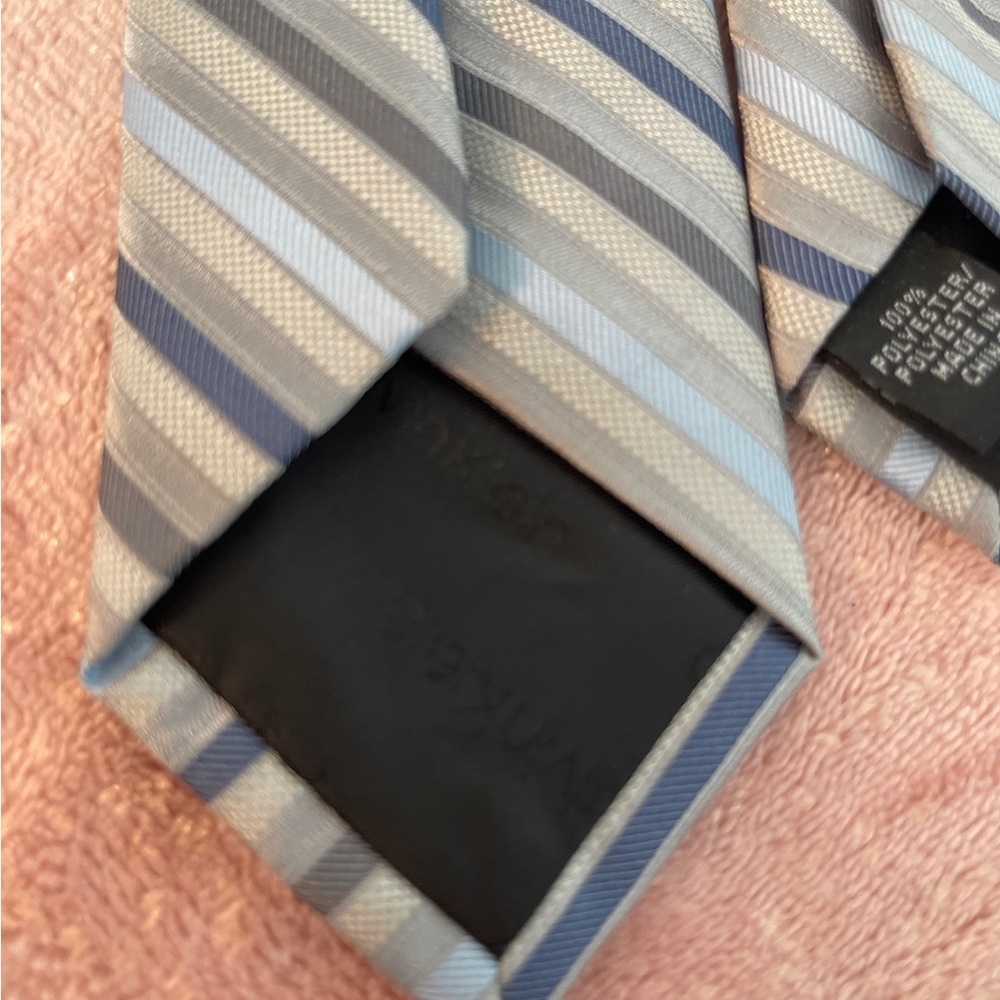 Calvin Klein Gray and Blue Striped Tie - Picture 7 of 8
